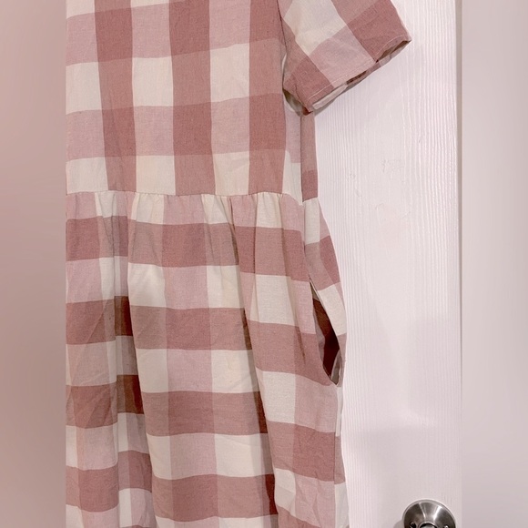 Checkered Pink and White Dress - Picture 3 of 7